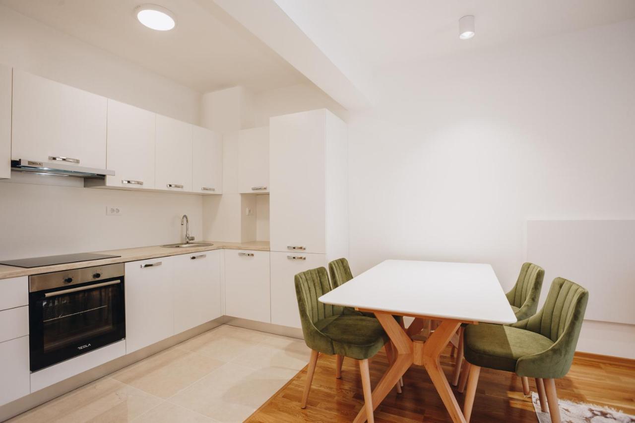 Status-M Apartments Bečići Eksteriør bilde