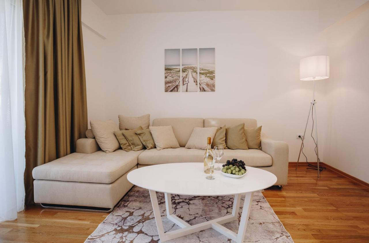 Status-M Apartments Bečići Eksteriør bilde