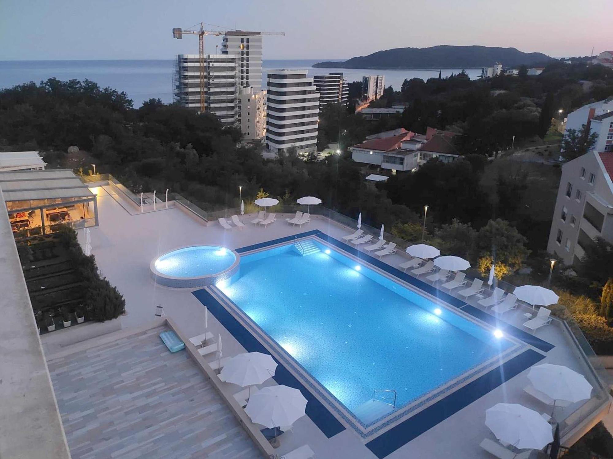 Status-M Apartments Bečići Eksteriør bilde